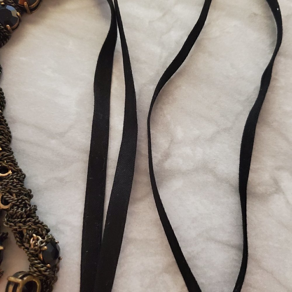 ✨ J.Crew Black Rhinestones Crystals Chain Ribbon Twist Tie Necklace ✨ - Picture 5 of 9